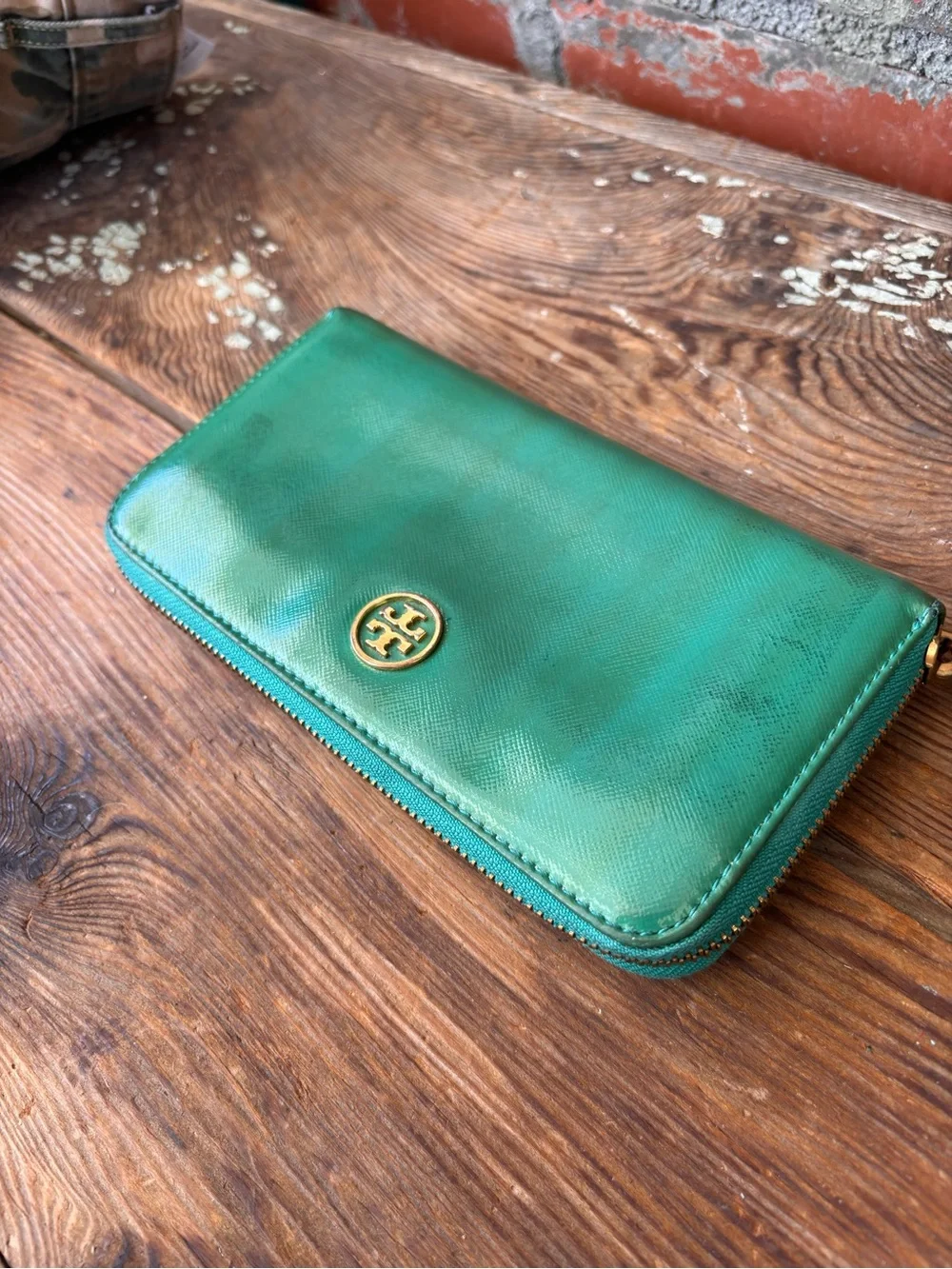 Tory Burch Long Wallet Lime Green Zips Nicely